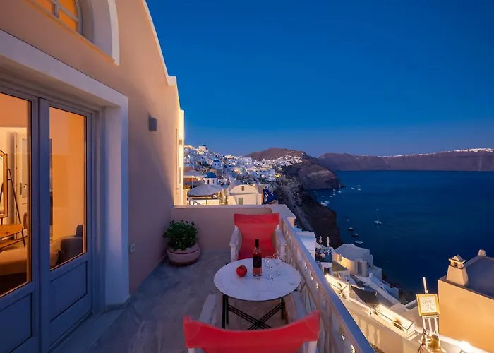 Sole D\'Oro Sunset & Caldera View Grand Suite